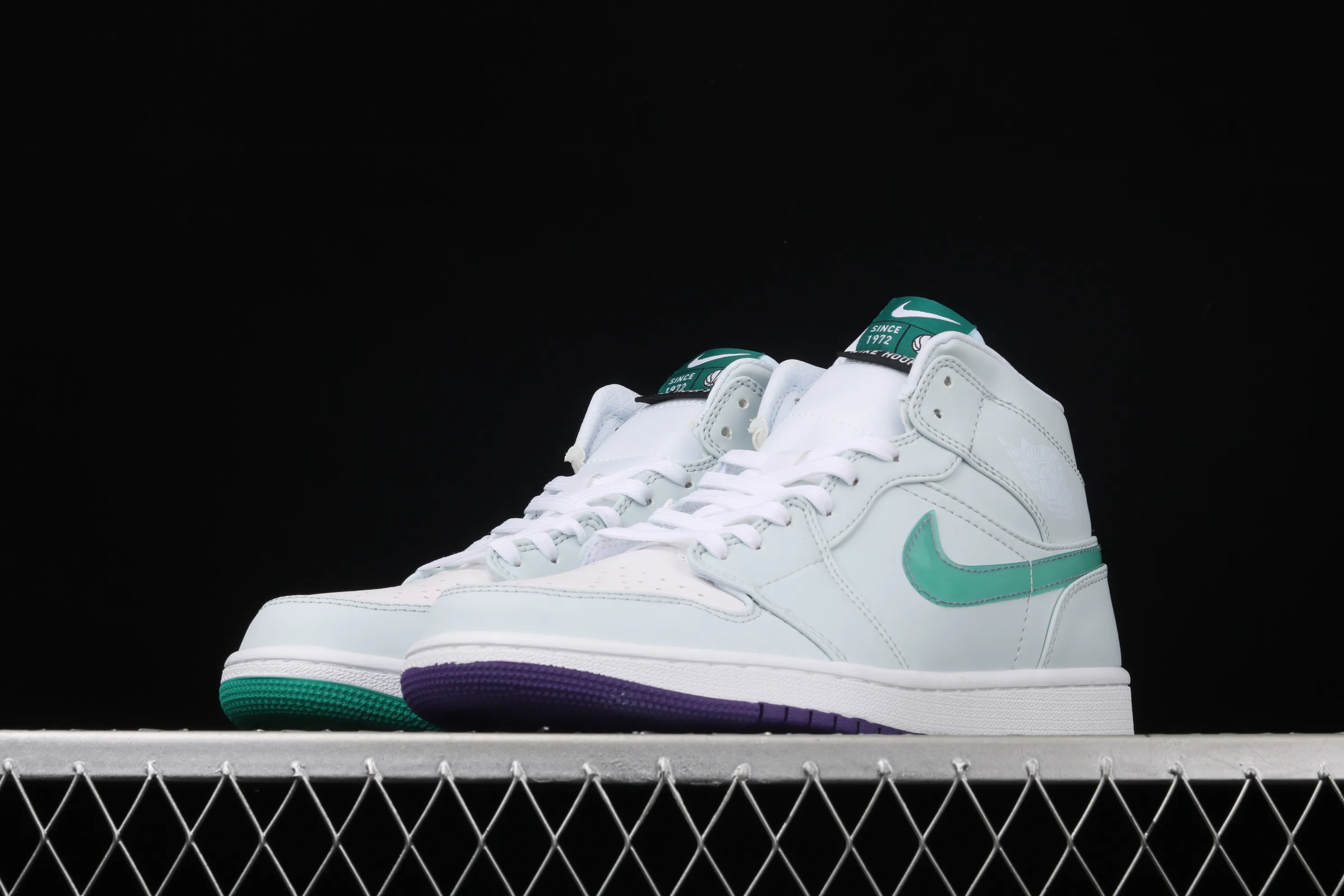 All categories Air Jordan Jordan series basketball shoes Air Jordan 1 High Air Jordan 1 Breathe CenterAJ1 Joe 1 mid-top white green purple mandarin duck CW5853-100